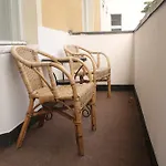 Hotel Hotel-maison Am Olivaer Platz