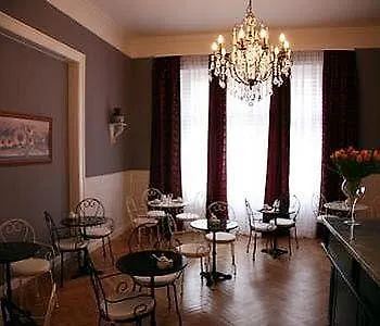 Hotel-maison Am Olivaer Platz Βερολίνο