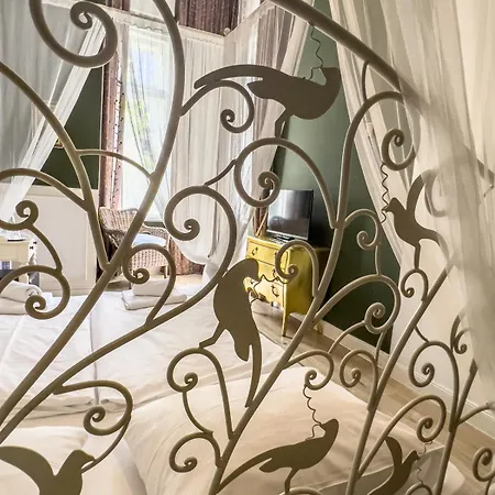 Hotel-maison Am Olivaer Platz 호텔 3*