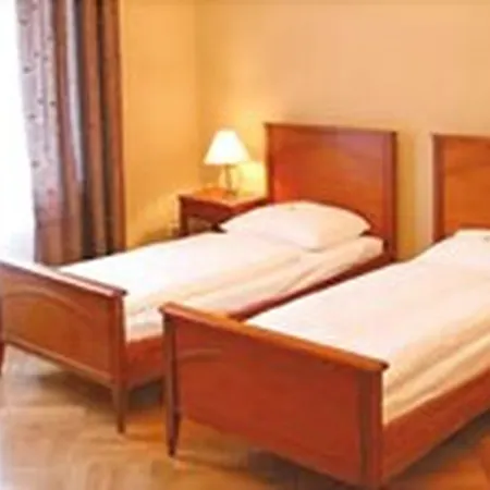 Hotel-maison Am Olivaer Platz 3* 베를린