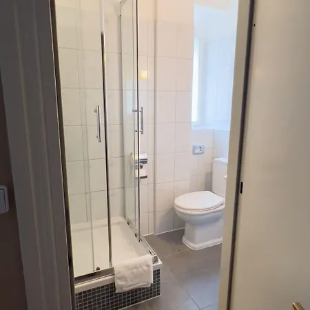 Hotel-maison Am Olivaer Platz 3* Berlín