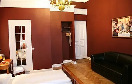 Ξενοδοχείο Hotel-maison Am Olivaer Platz
