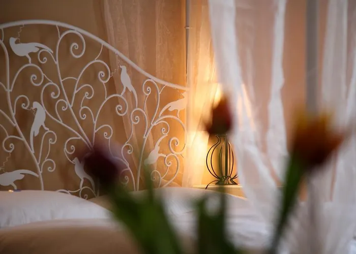 Отель Hotel-maison Am Olivaer Platz Берлин