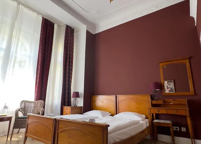 Hotel-maison Am Olivaer Platz Βερολίνο