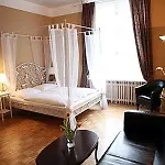 Hotel-maison Am Olivaer Platz 3* Berlin